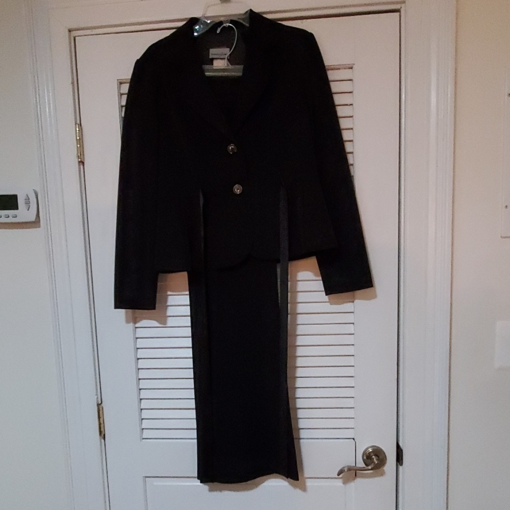 2 Piece Pant Suit